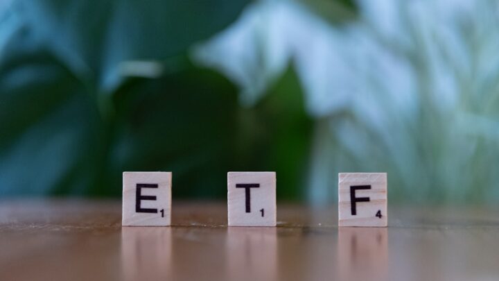 Fundusze ETF: Łatwy sposób na dywersyfikację portfela i inwestowanie niskim kosztem