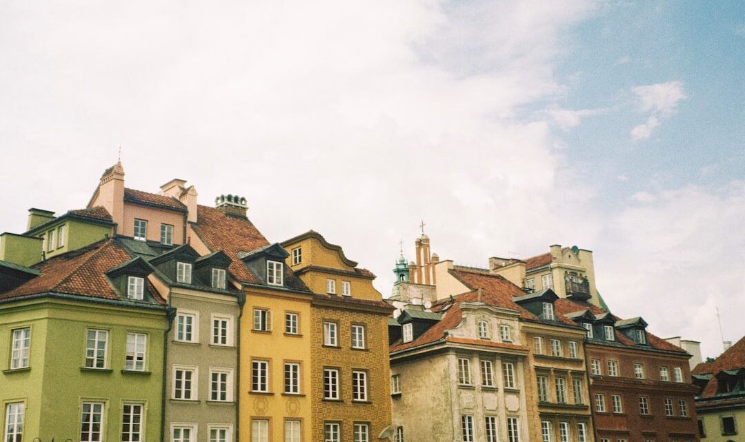 Formy opodatkowania w Polsce dla małych firm: Ryczałt, KPiR czy Karta Podatkowa? Jak wybrać najlepszą?