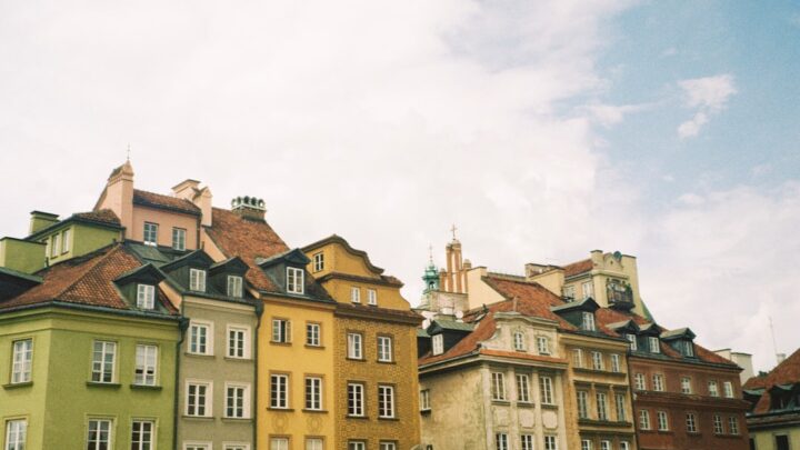 Formy opodatkowania w Polsce dla małych firm: Ryczałt, KPiR czy Karta Podatkowa? Jak wybrać najlepszą?