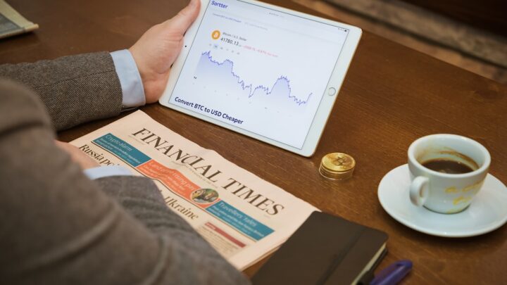 Recesja nadchodzi? Jak przygotować swoje finanse osobiste na trudne czasy gospodarcze?