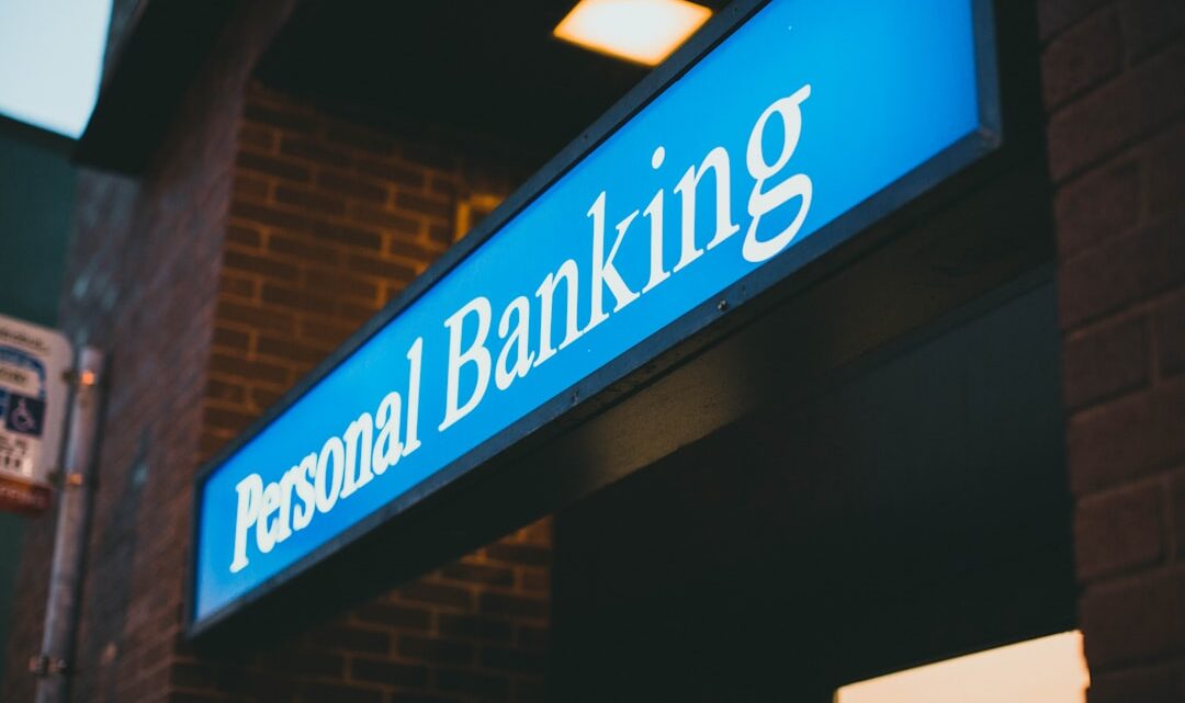 Jak efektywnie wykorzystać Open Banking do personalizacji ofert kredytowych i ubezpieczeniowych w Polsce?