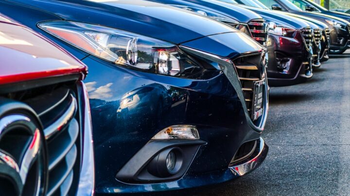 Niska zdolność kredytowa: jak sfinansować auto?
