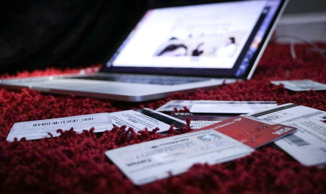 Cyberoszustwa finansowe: Jak chronić oszczędności i inwestycje